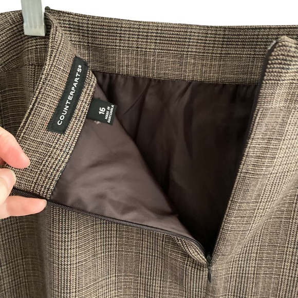 Counterparts | Plaid Lined Skirt - Picture 9 of 12